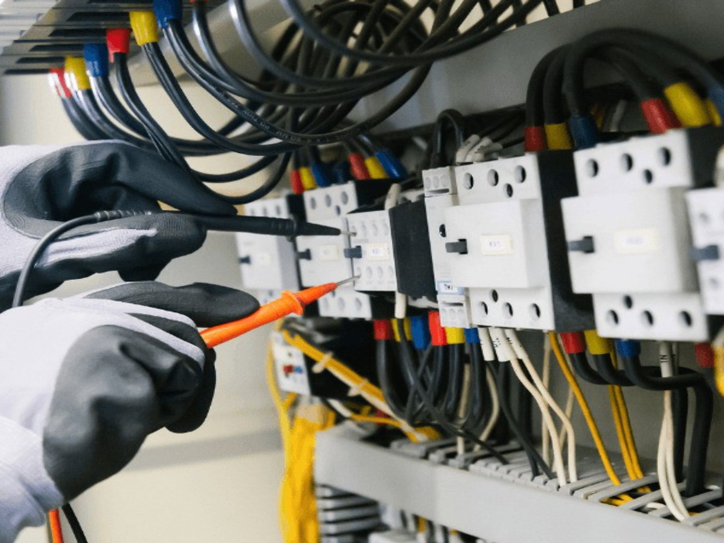 A importância da manutenção elétrica para a segurança